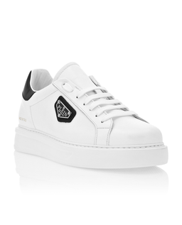Białe skórzane sneakersy - Image #1