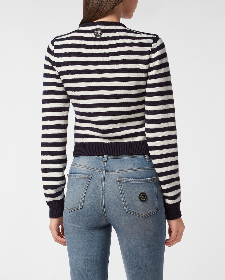 Sweter w czarno-białe paski - Image #3