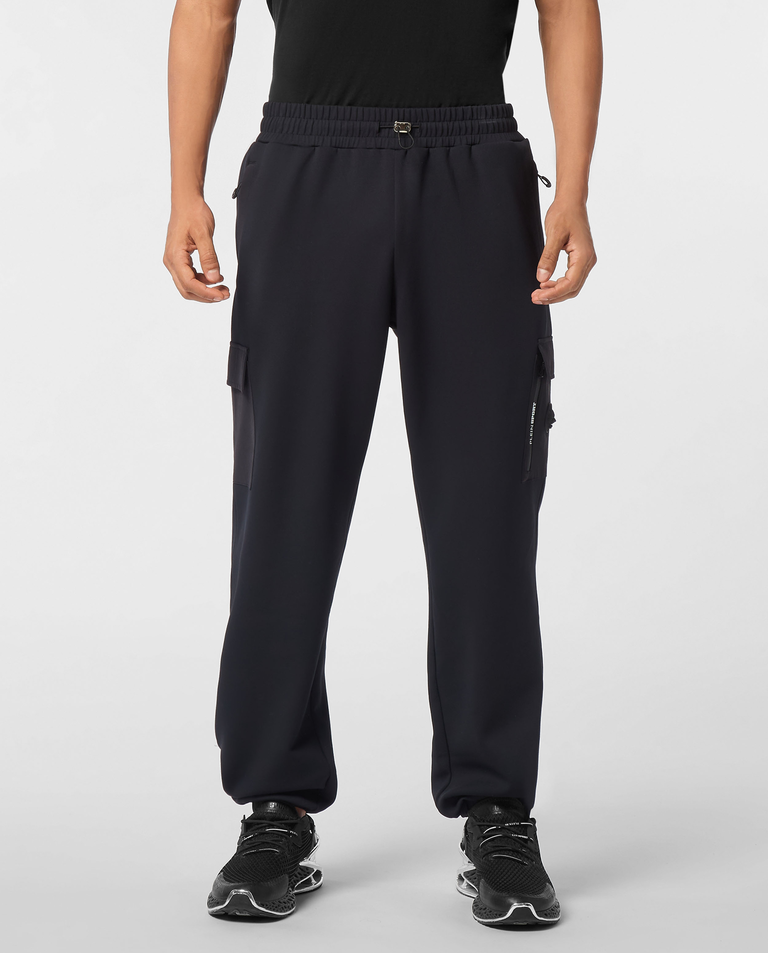 Czarne spodnie dresowe Piquet