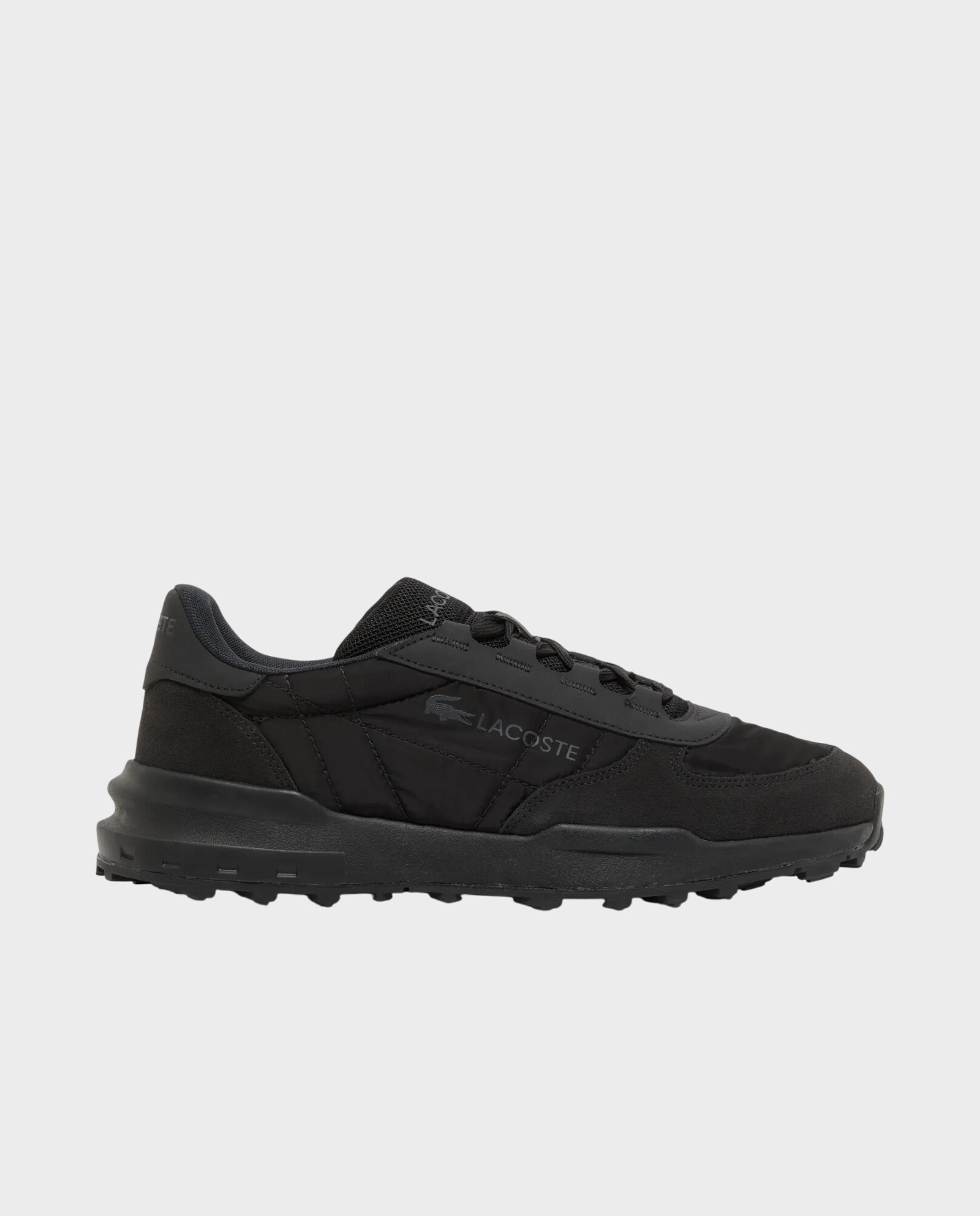 Czarne sneakersy z pikowaniem - Image #0