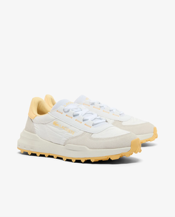 Białe sneakersy z pikowaniem - Image #1