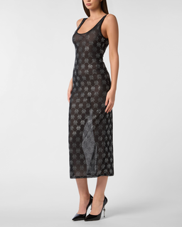 Czarna sukienka z monogramem - Image #3