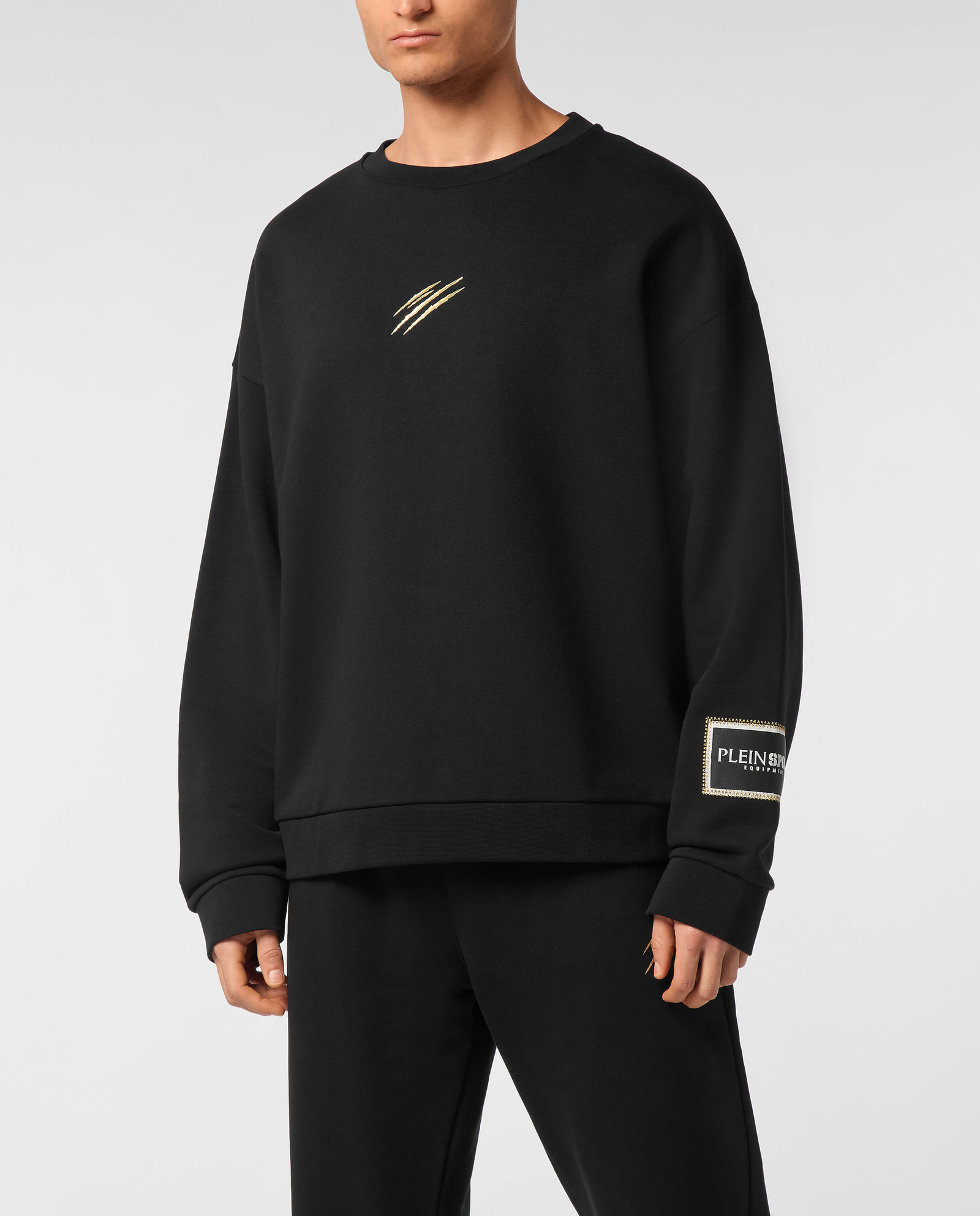 Czarna bluza z okrągłym dekoltem - Image #0