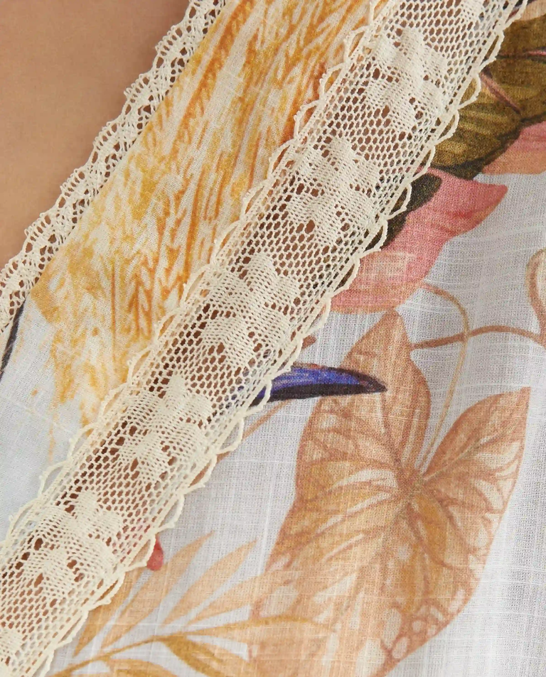 Jasnoniebieska sukienka w kwiatowy print - Image #4