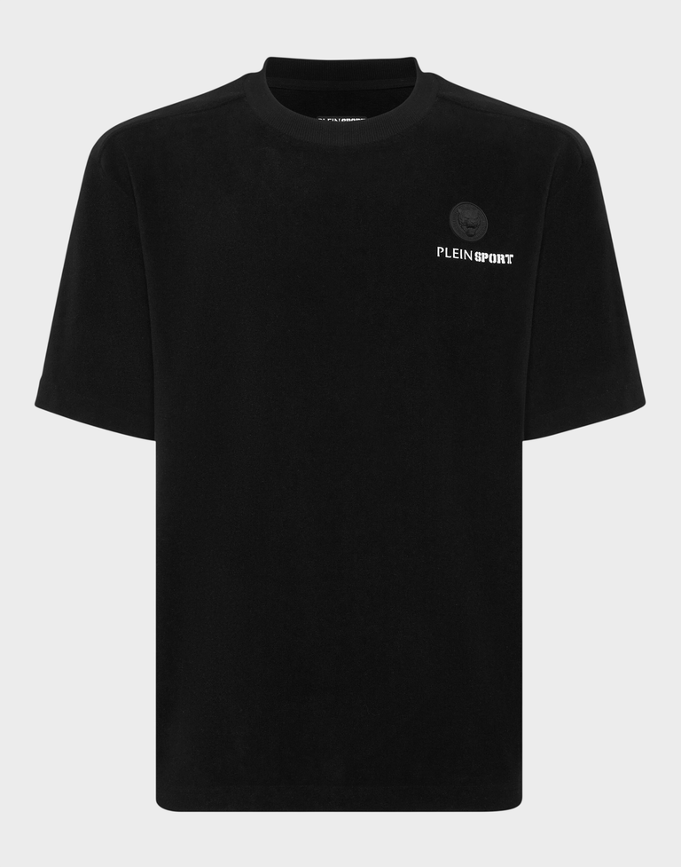 Czarna koszulka z okrągłym dekoltem