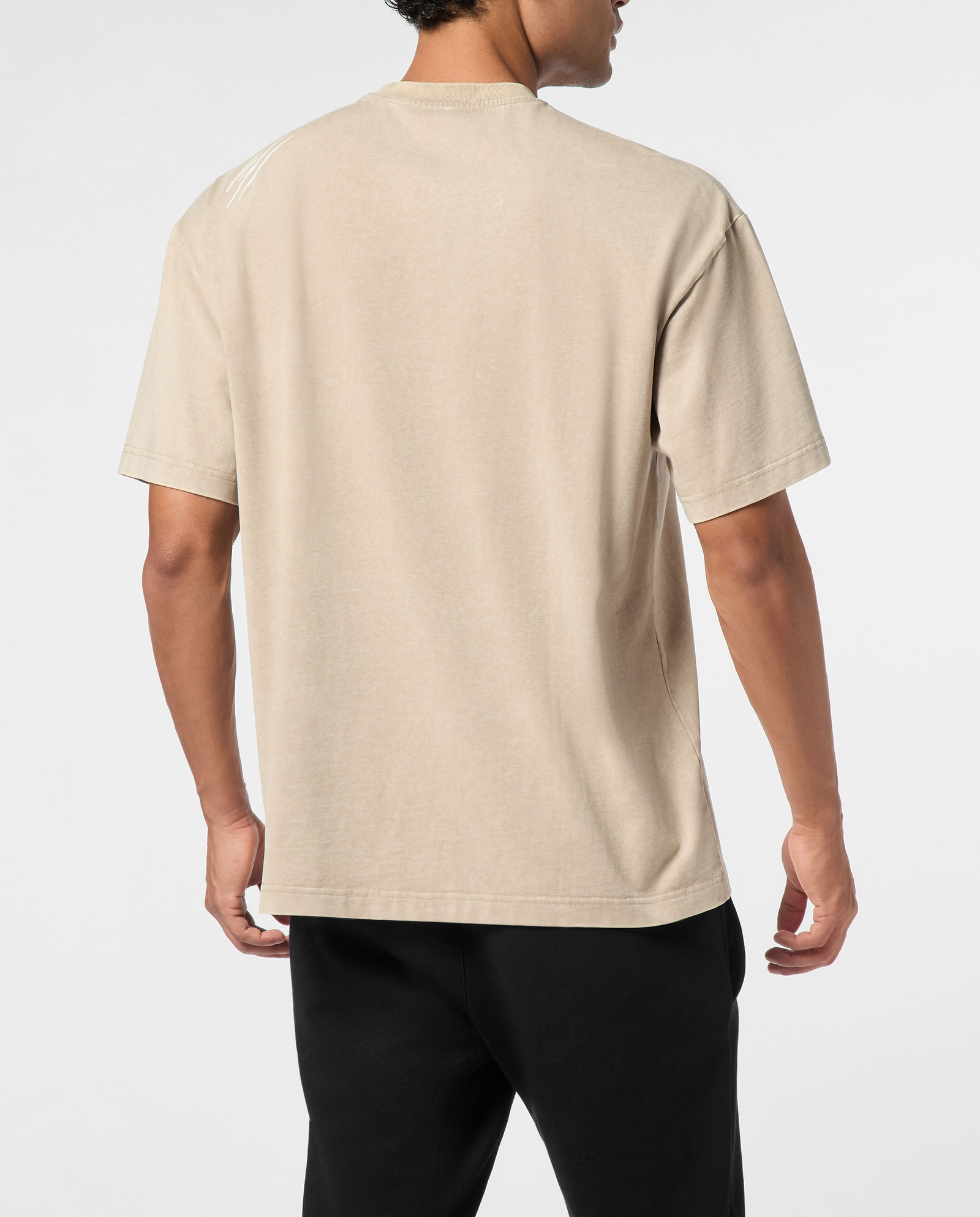 Beżowy t-shirt o luźnym kroju - Image #3