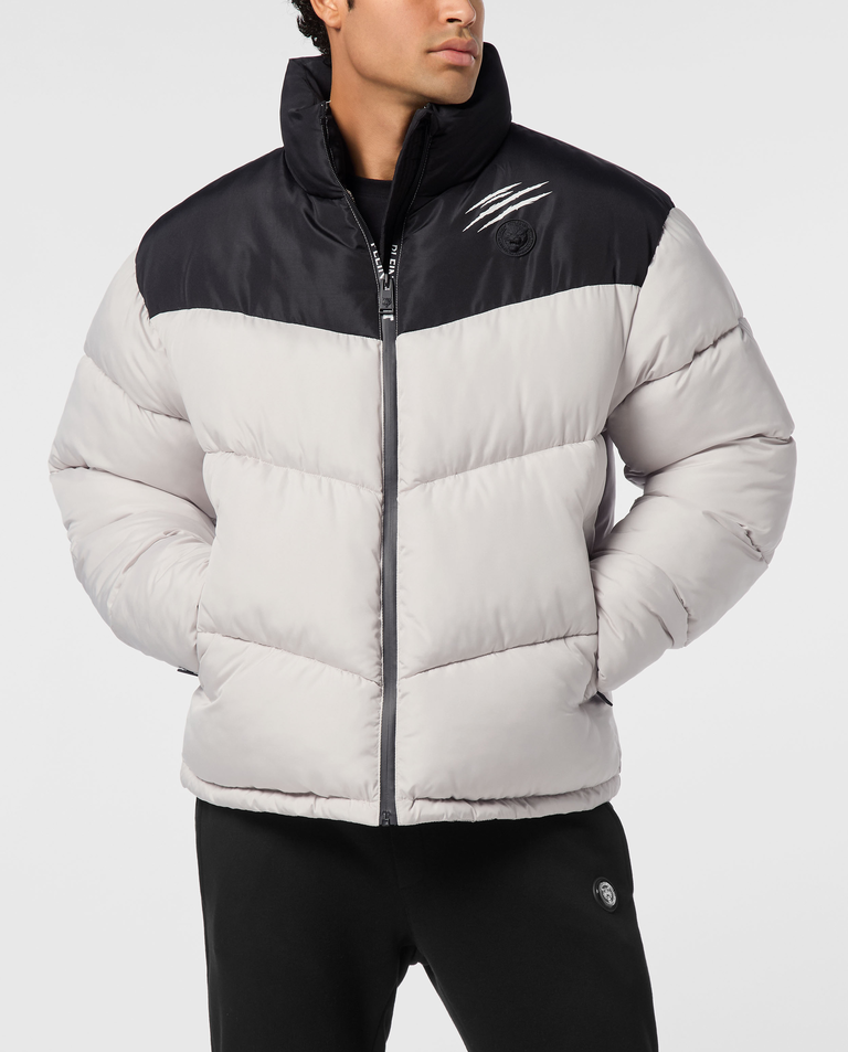 Kremowa kurtka puchowa