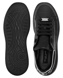 Czarne sneakersy z tłoczonej skóry - Image #2
