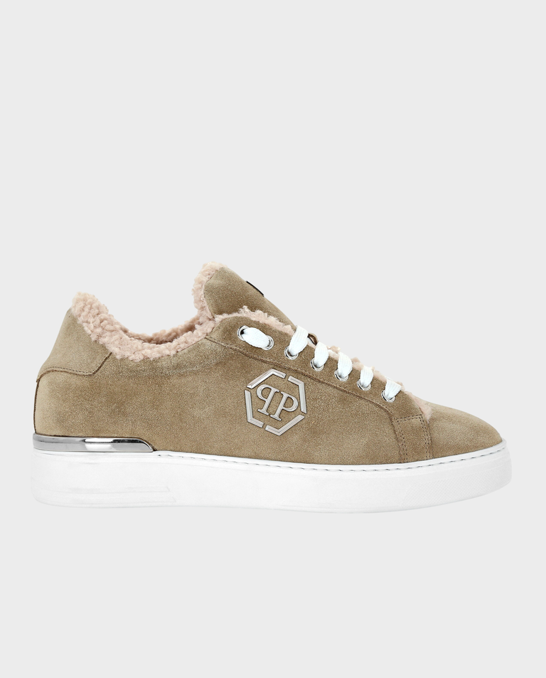Zamszowe sneakersy z ociepleniem - Image #0