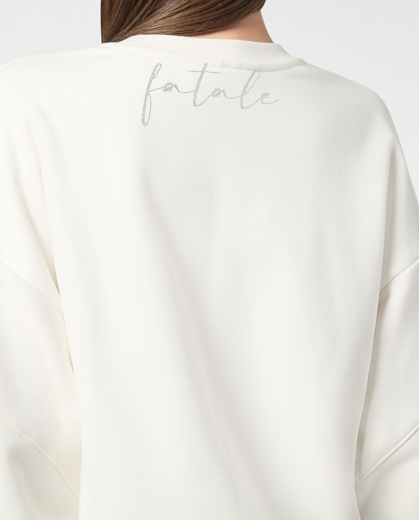 Biała bluza z okrągłym dekoltem - Image #3