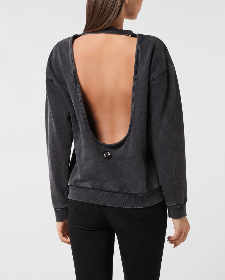 Bluza z odkrytymi plecami