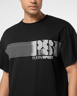 Czarna koszulka z okrągłym dekoltem - Image #4