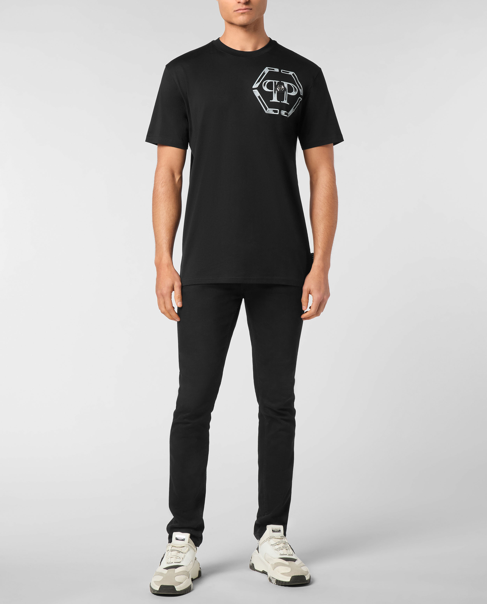 Czarny t-shirt z okrągłym dekoltem - Image #4