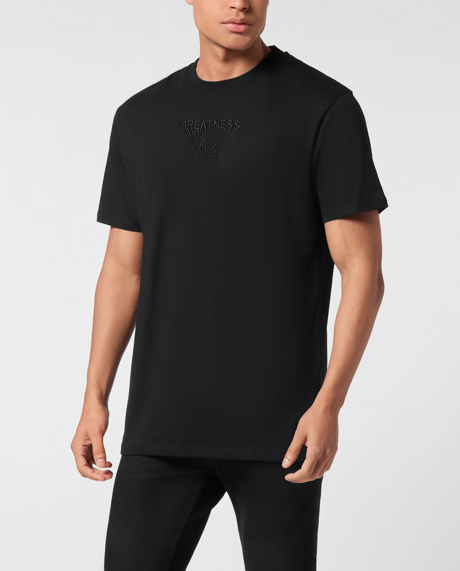 Czarna koszulka z napisem Greatness - Image #0