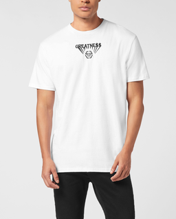 Biała koszulka z napisem Greatness - Image #0