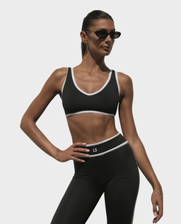 Czarny top sportowy - Image #0
