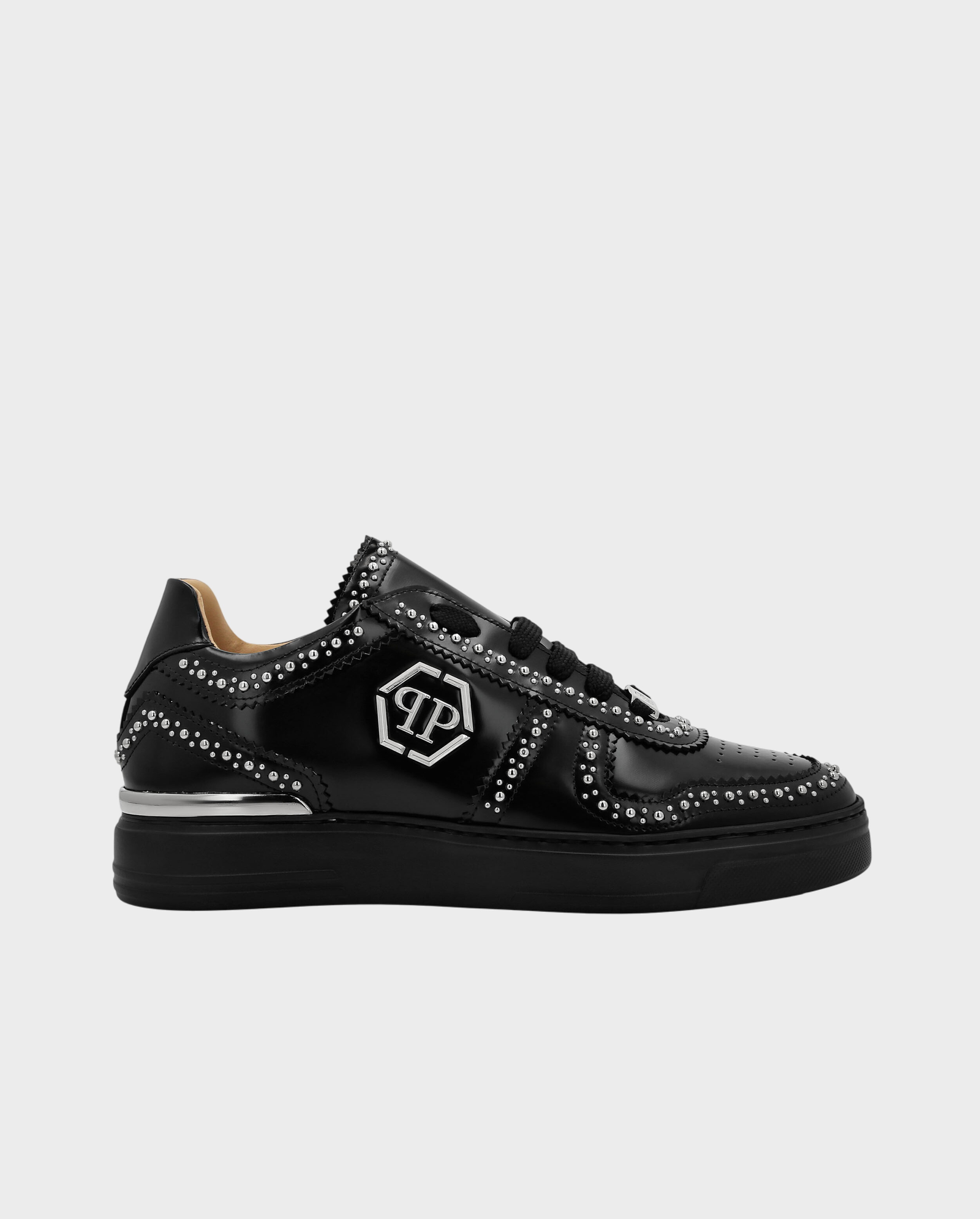 Czarne sneakersy z ćwiekami Lo-Top - Image #0