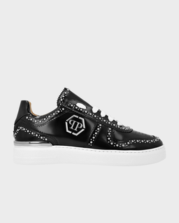 Skórzane sneakersy z ćwiekami - Image #0