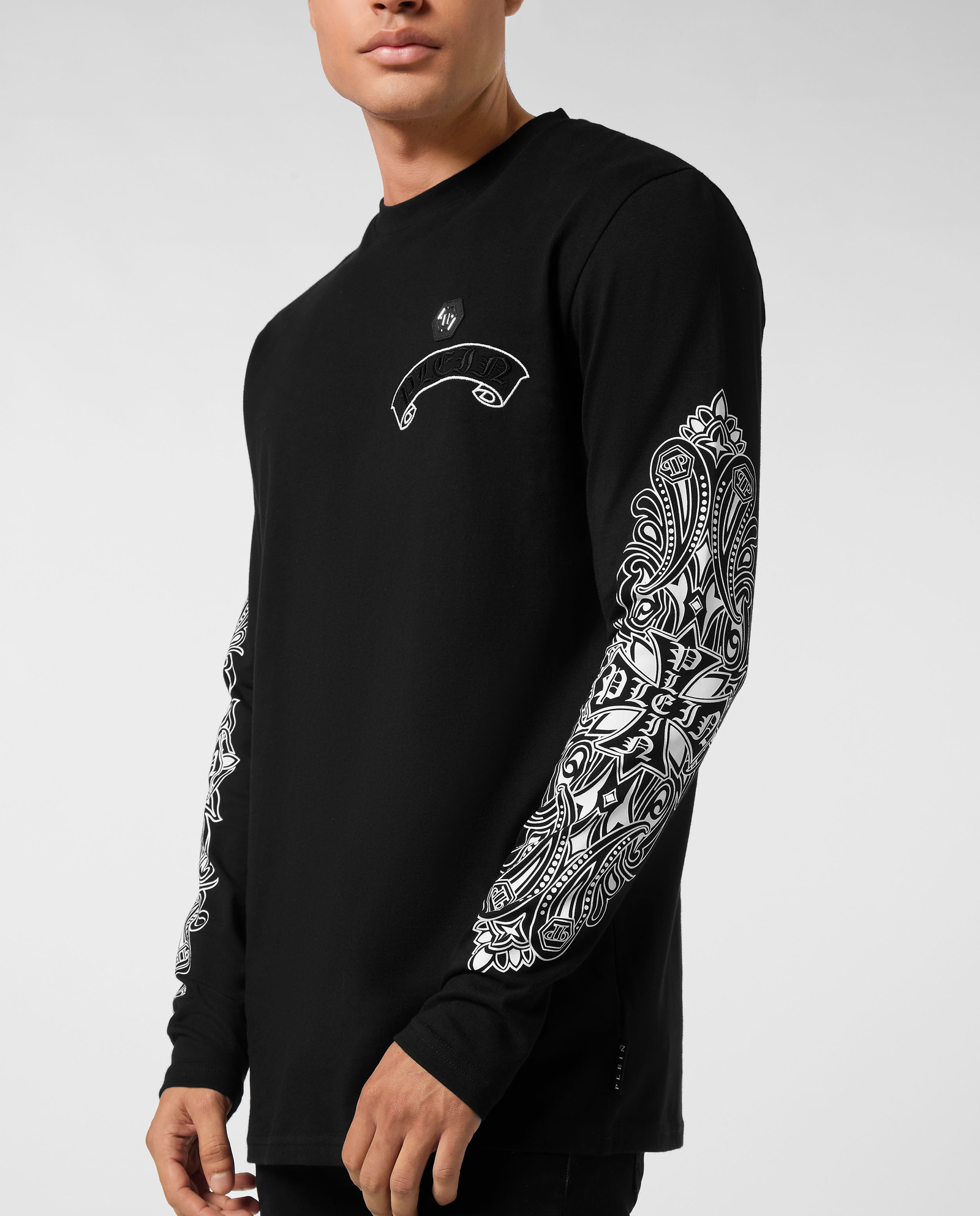 Czarna koszulka z długim rękawem - Image #3