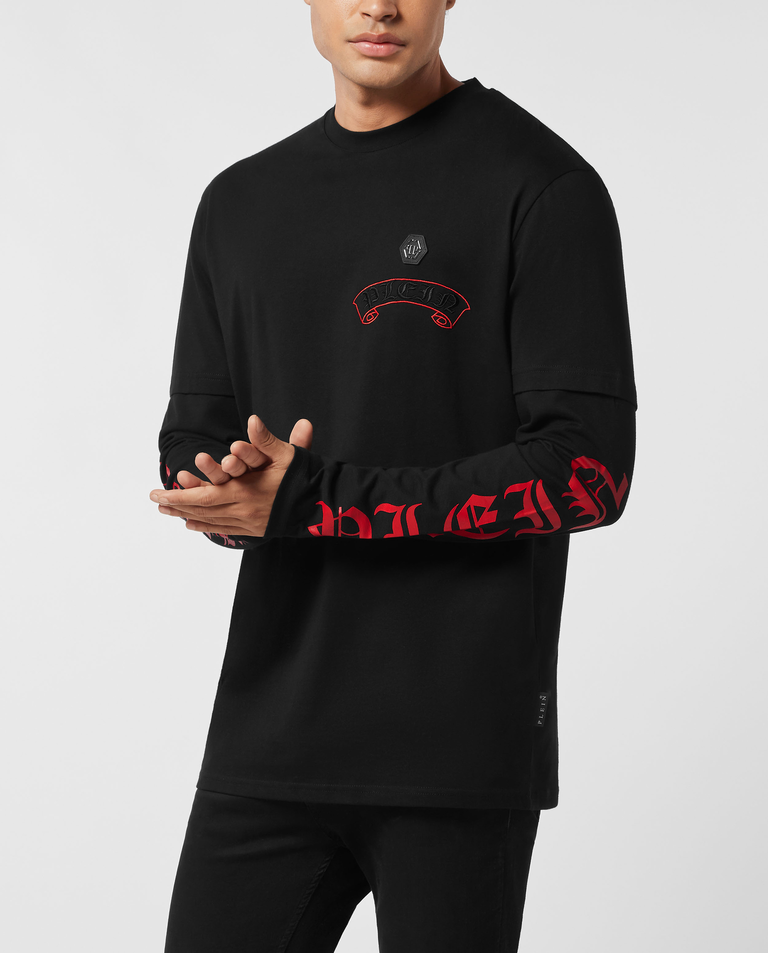 Czarny longsleeve z podwójnym rękawem