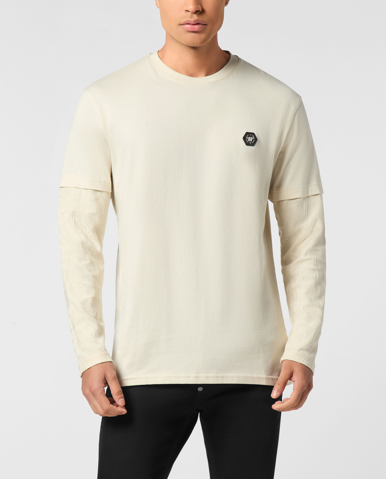 Beżowa koszulka z podwójnym rękawem