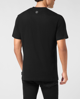 Czarna koszulka z okrągłym dekoltem - Image #4