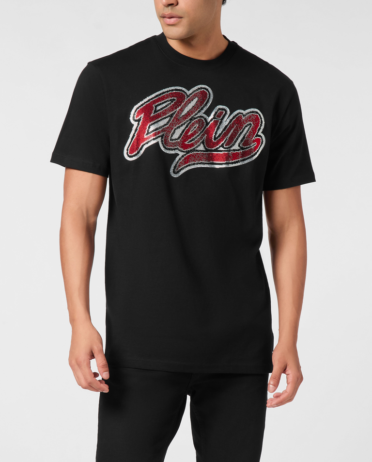 Czarna koszulka z okrągłym dekoltem