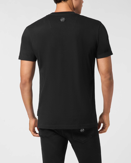 Czarna koszulka z ozdobnym logo - Image #3