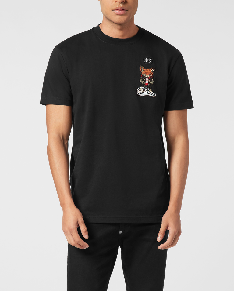 Czarna koszulka z naszywką Fox