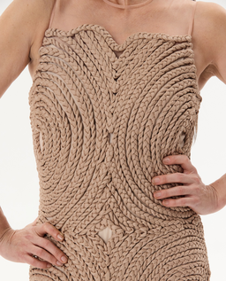 Beżowa ręcznie robiona sukienka - Image #5