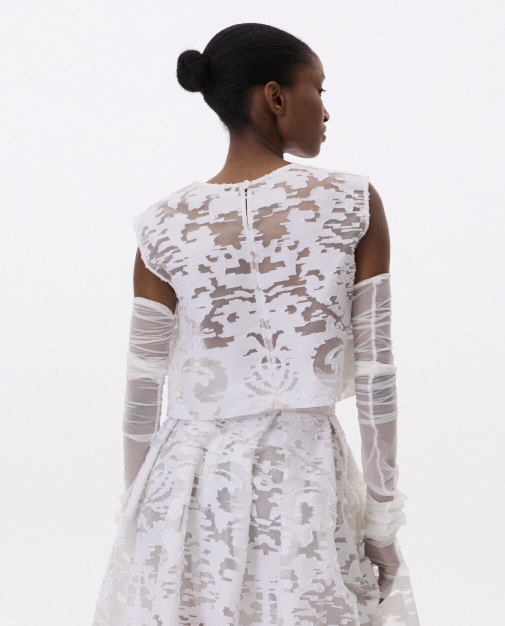 Biały krótki top - Image #1