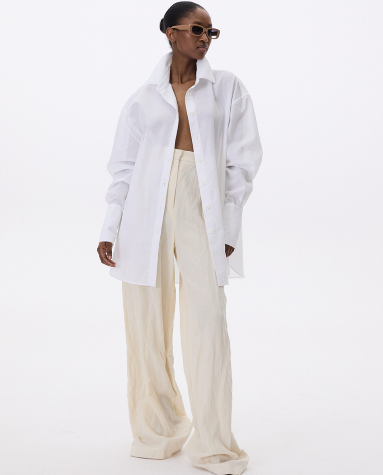 Biała bawełniana koszula