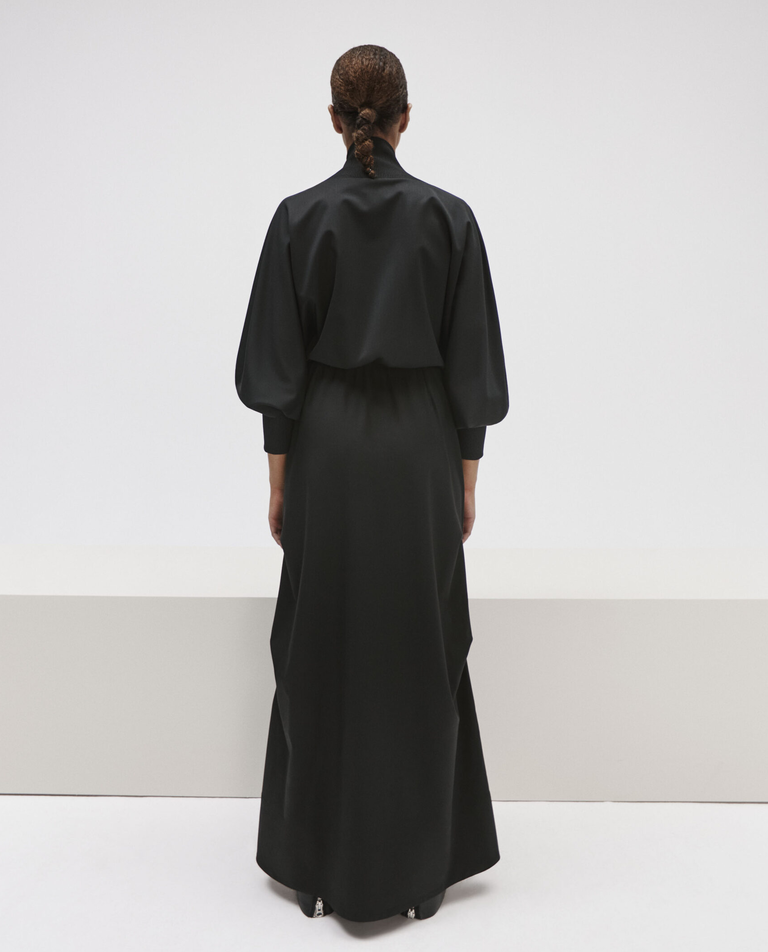 Czarne wełniane kimono