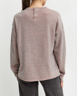 Beżowy sweter z aplikacją - Image #3