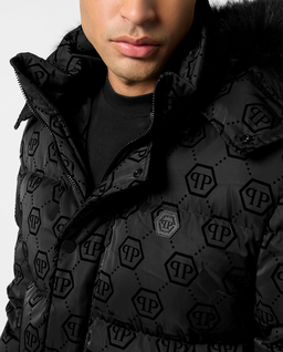 Czarna kurtka puchowa z logowaniem - Image #5