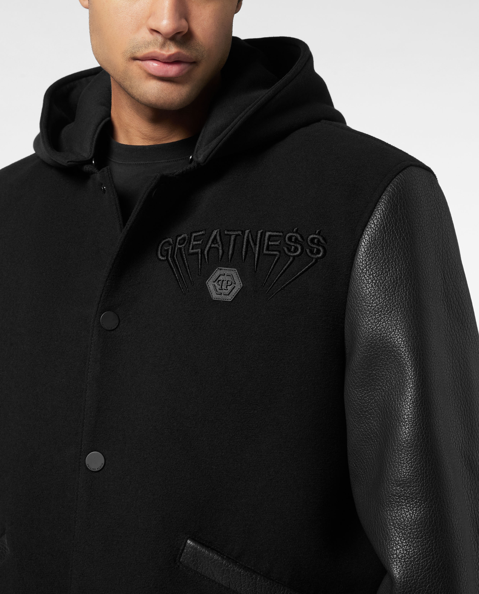 Czarna bomberka z kapturem - Image #3