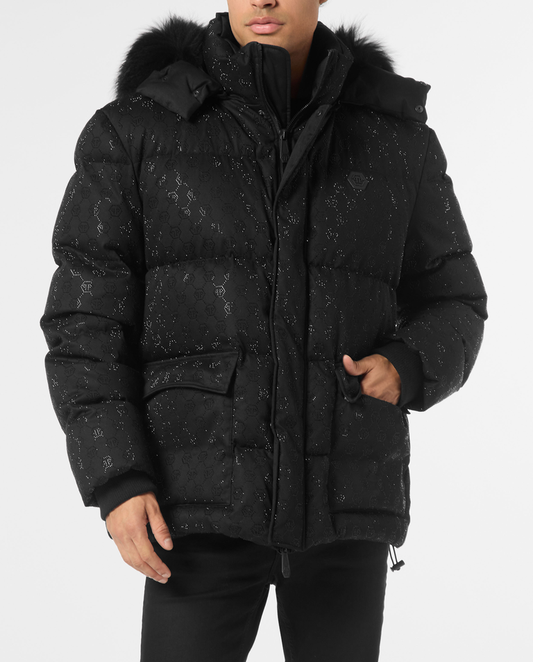 Czarna kurtka puchowa z monogramem