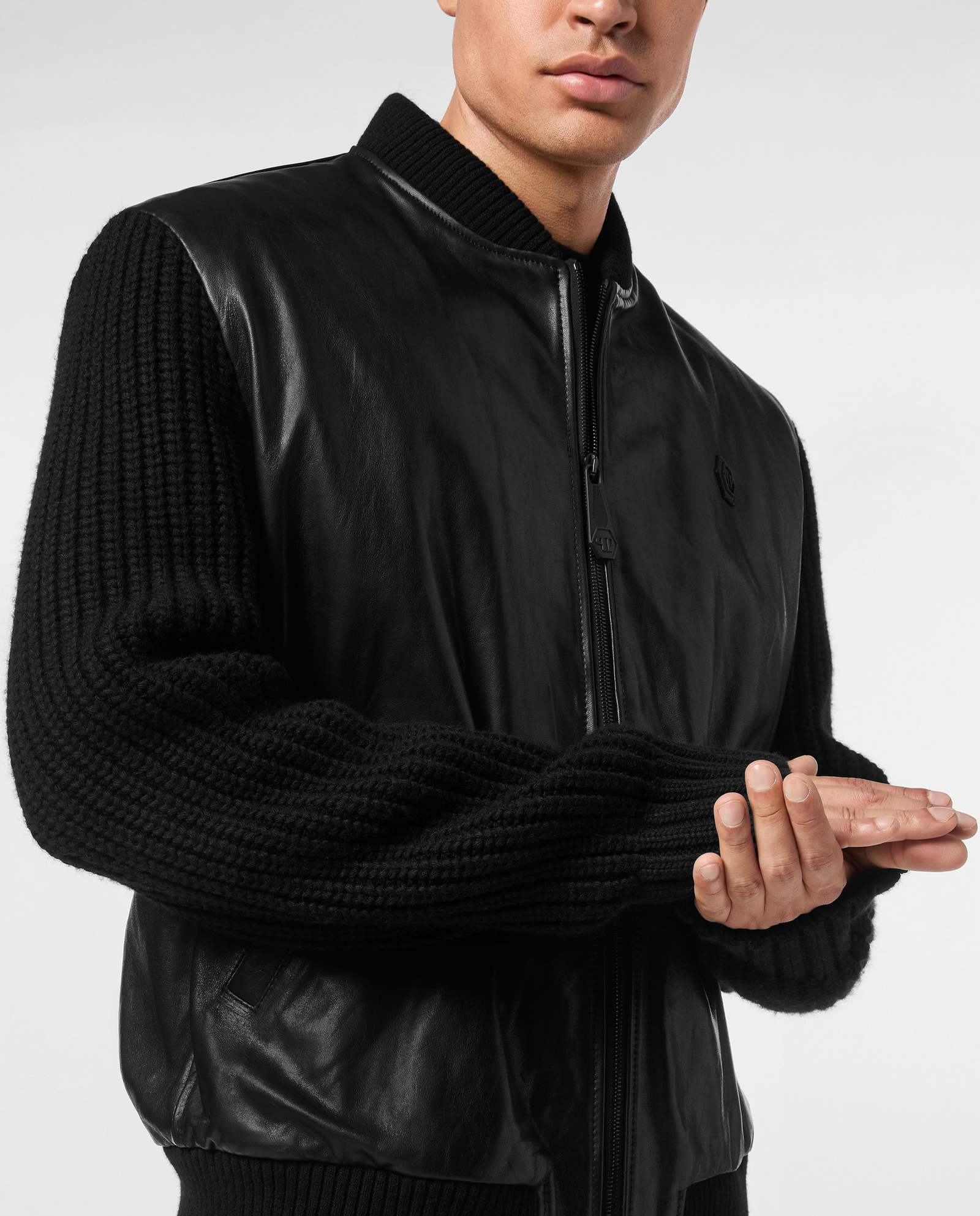 Czarna skórzana bomberka - Image #3