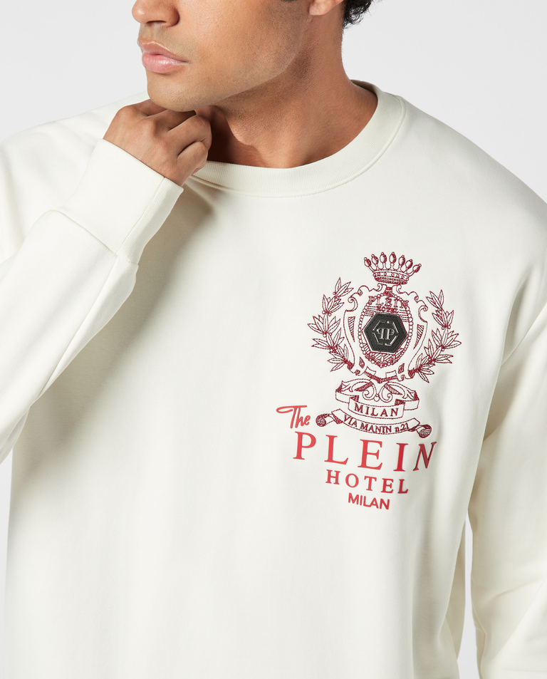 Biała bluza z logo - Image #4