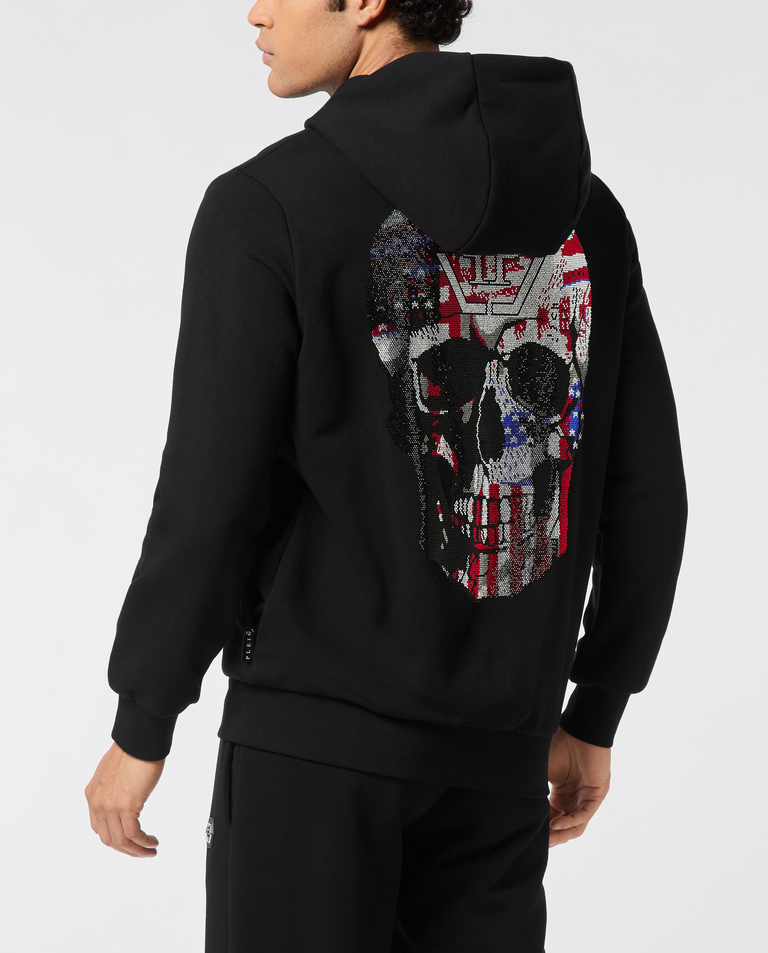 Czarna bluza z kapturem