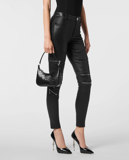 Czarna torebka z tłoczonej skóry Cocco - Image #1