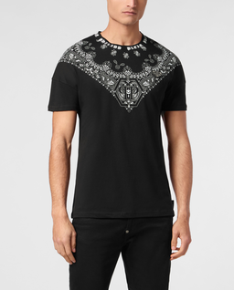 T-shirt z nadrukiem bandany - Image #0
