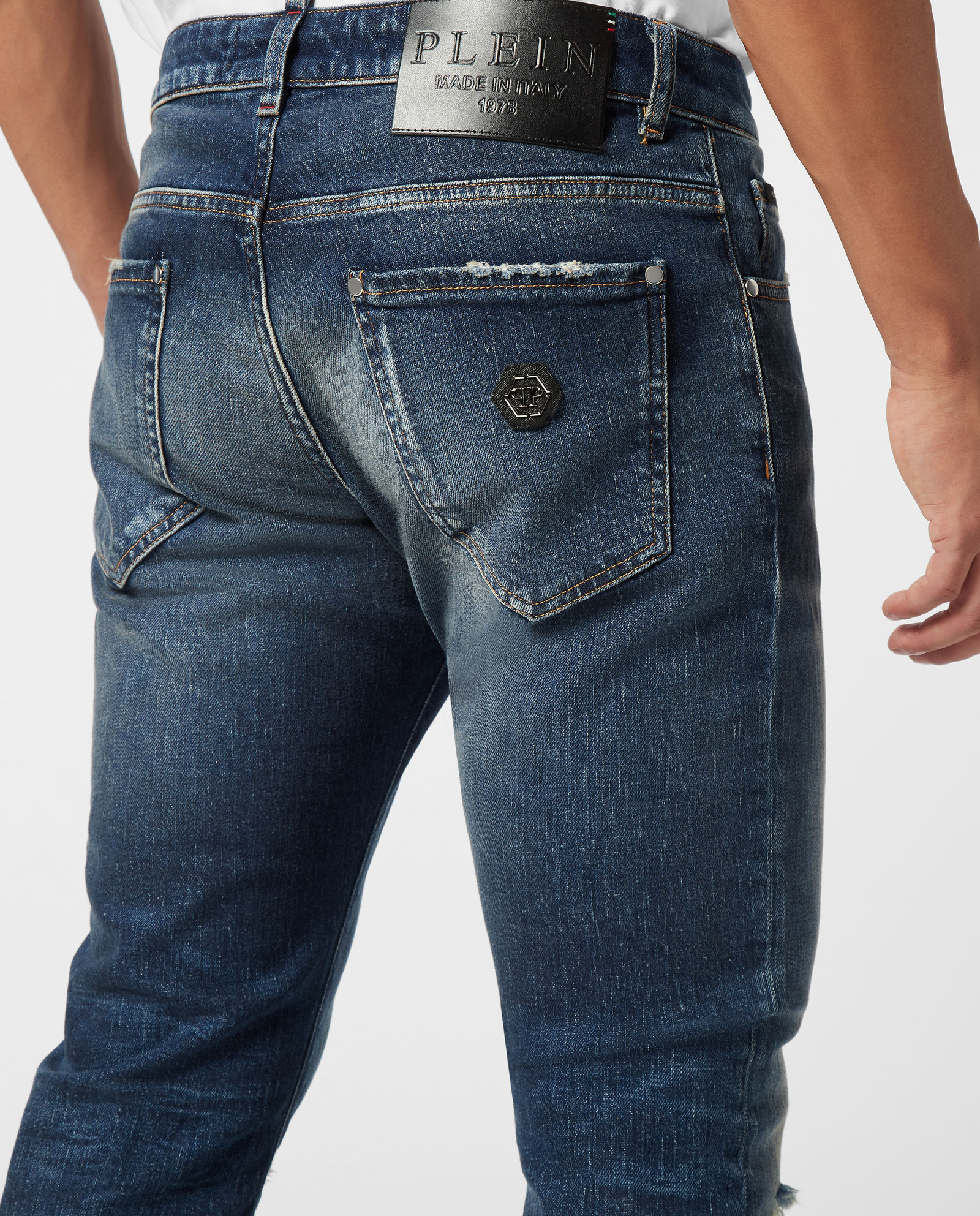 Jeansy Super Straight Cut Essential - Image #3