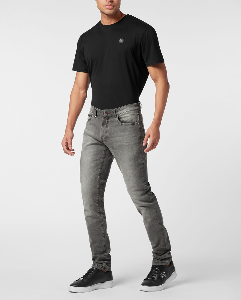 Szare jeansy o prostym kroju - Image #2