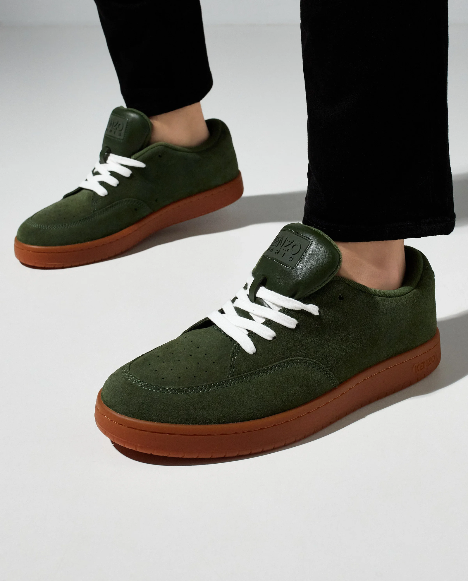 Zamszowe sneakersy KENZO-DOME w kolorze khaki - Image #0