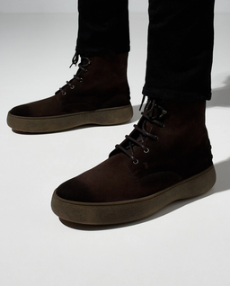 Brązowe zamszowe botki - Image #0