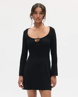 Czarna dzianinowa sukienka mini - Image #0