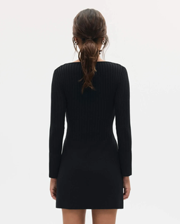 Czarna dzianinowa sukienka mini - Image #2