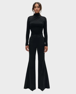 Czarna bluzka z drapowaniem - Image #2