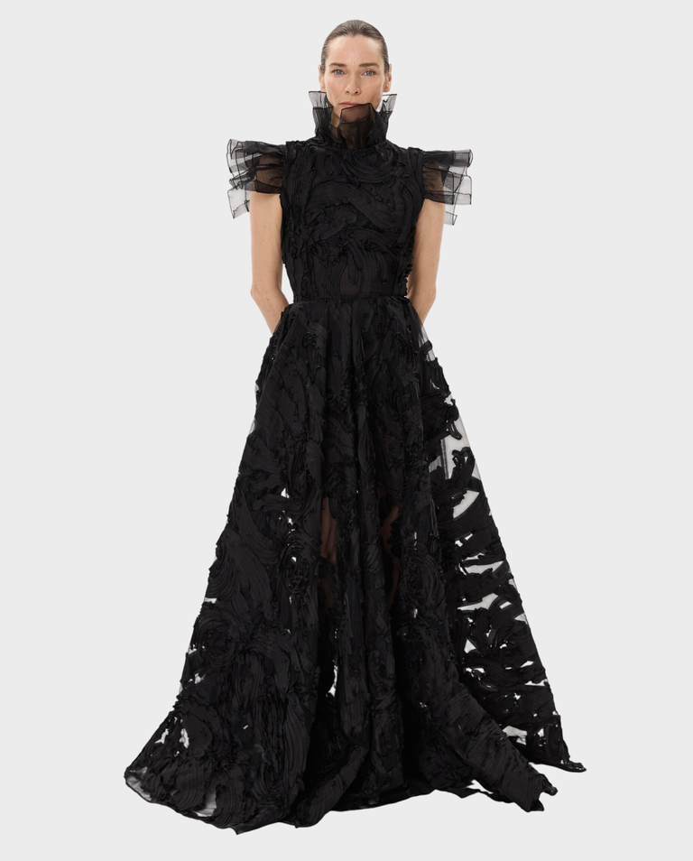 Długa sukienka w kształcie litery A